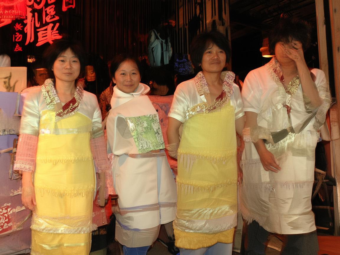 百叶窗，光影交织的灵动艺术